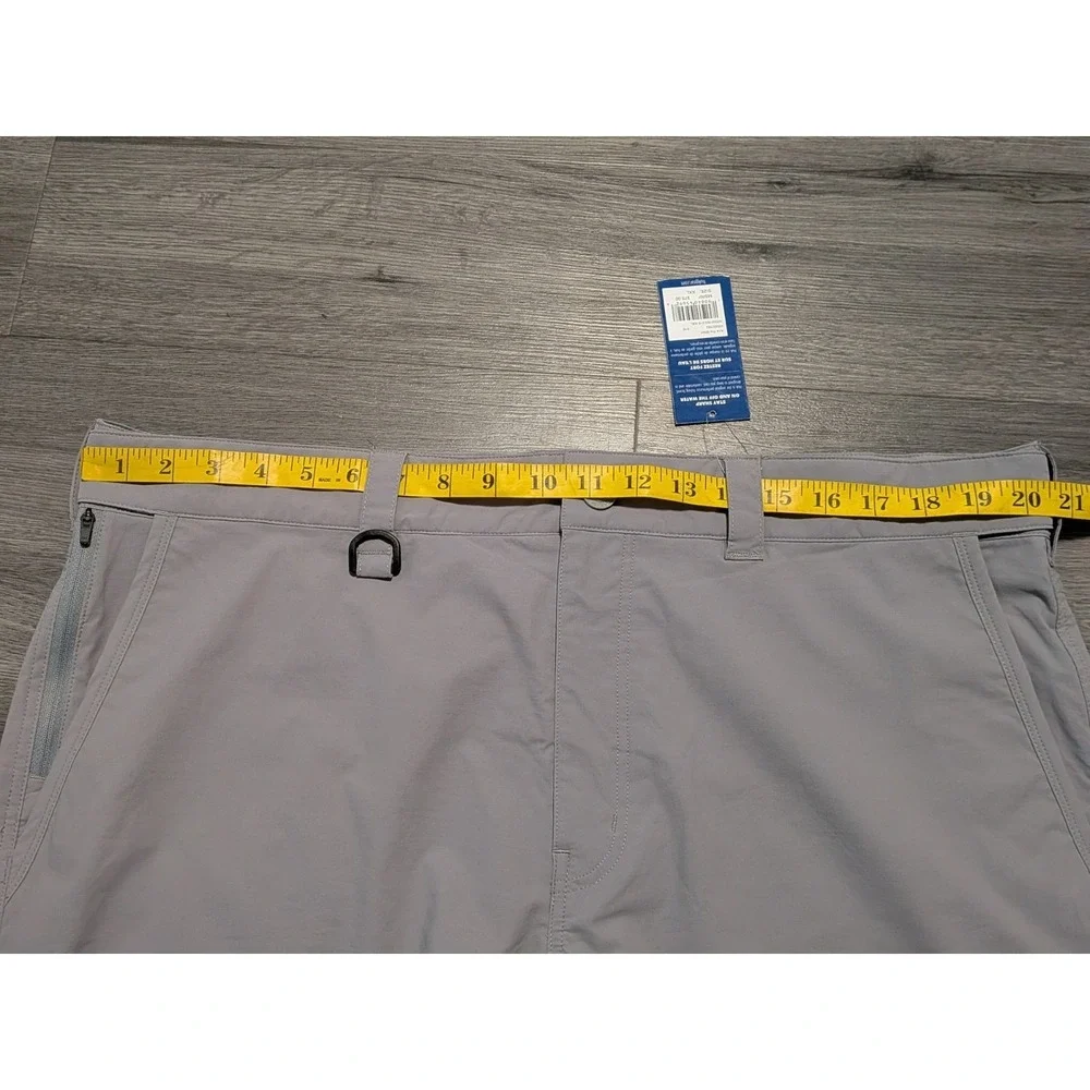 New With Tags Huk Men's Gray A1A‎ Pro Fishing Performance Shorts Size XXL 42X8